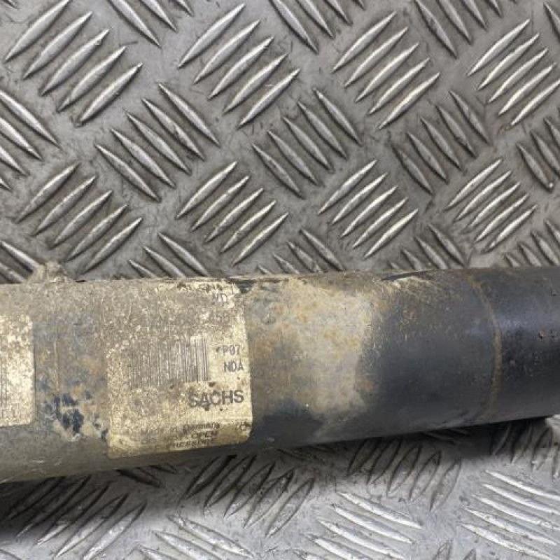 Amortisseur avant gauche VOLKSWAGEN GOLF PLUS Photo n°3