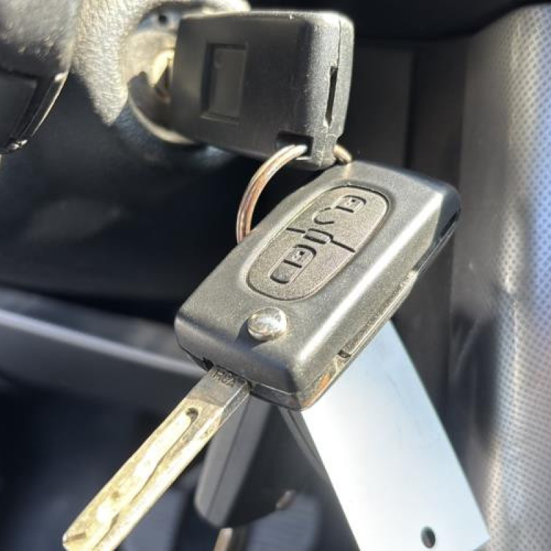 Boite a gants PEUGEOT 207 Photo n°19