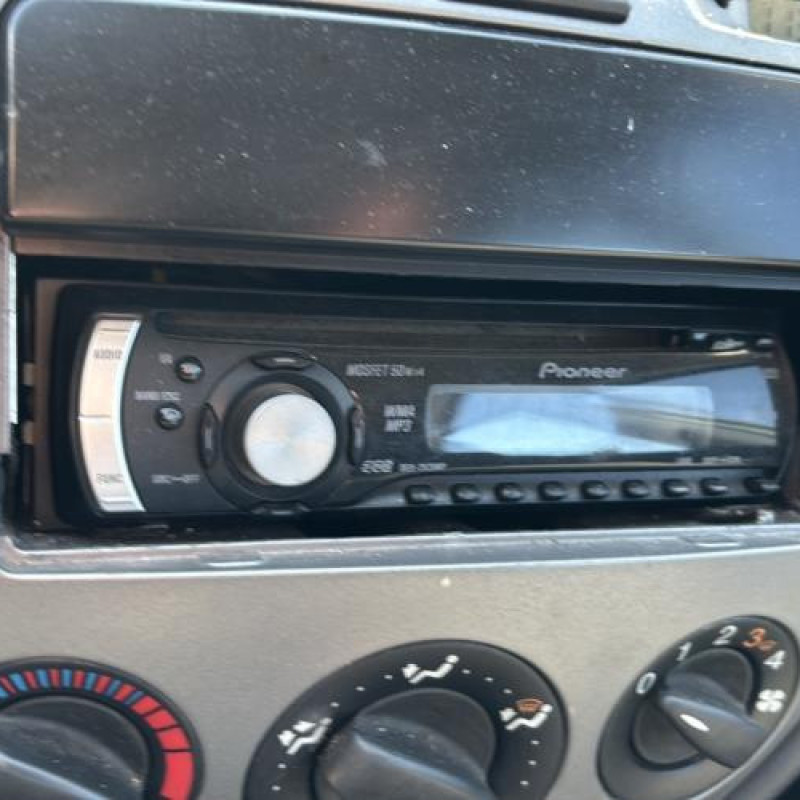 Feu arriere principal gauche (feux) FORD FOCUS 1 Photo n°20