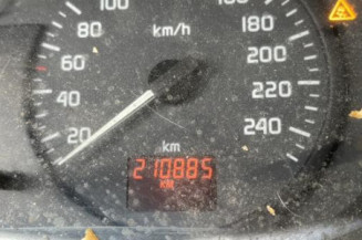 Feu arriere stop central RENAULT SCENIC 1