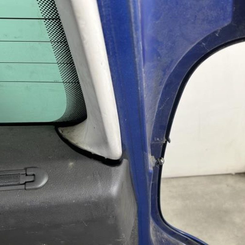 Malle/Hayon arriere PEUGEOT 807 Photo n°10