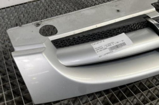 Calandre PEUGEOT PARTNER 1