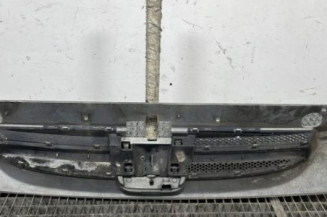 Calandre PEUGEOT PARTNER 1