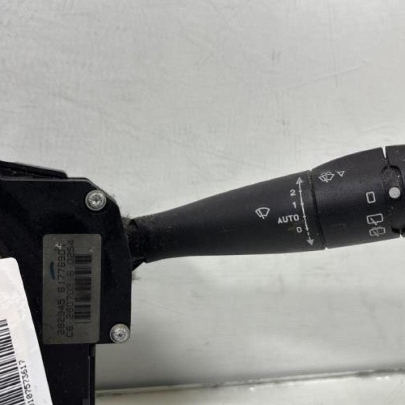 Com (Bloc Contacteur Tournant+Commodo Essuie Glace+Commodo Phare) CITROEN C3 1 Photo n°3