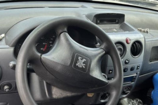 Boitier air bag PEUGEOT PARTNER 1