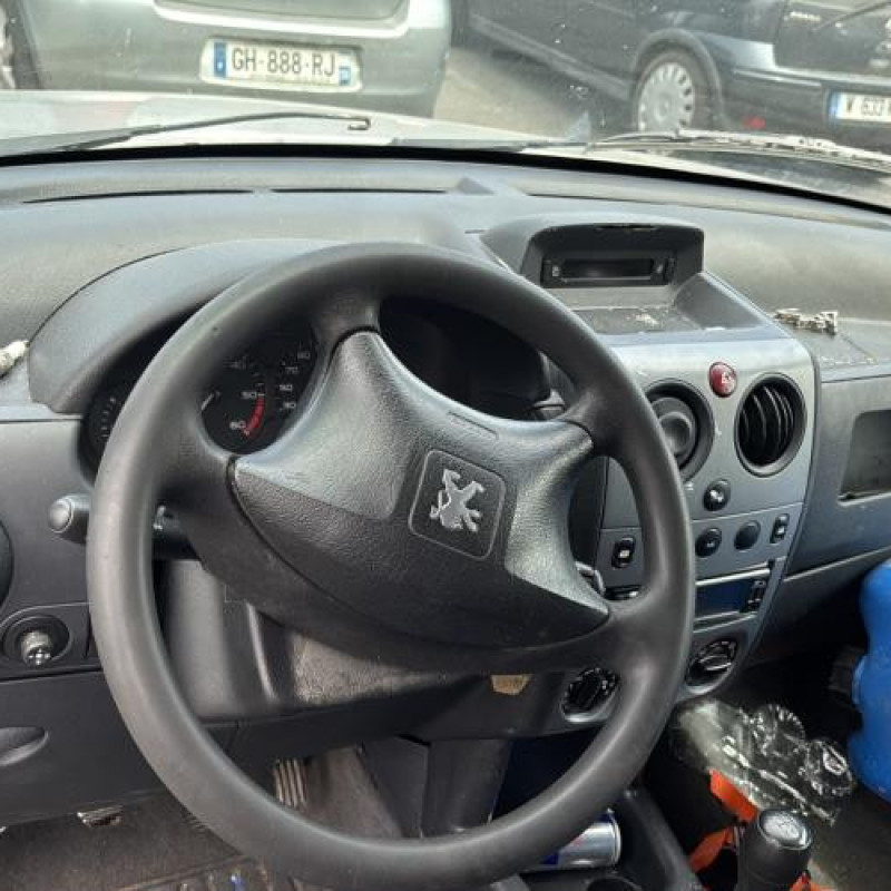 Boitier air bag PEUGEOT PARTNER 1 Photo n°16