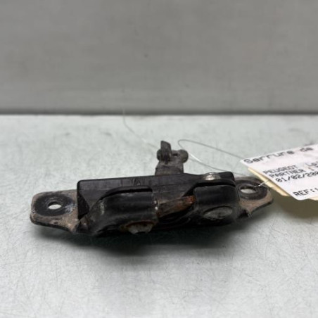 Serrure de coffre PEUGEOT PARTNER 1 Photo n°1