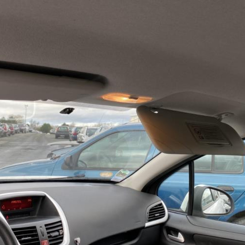 Attache ceinture avant gauche PEUGEOT 207 Photo n°19
