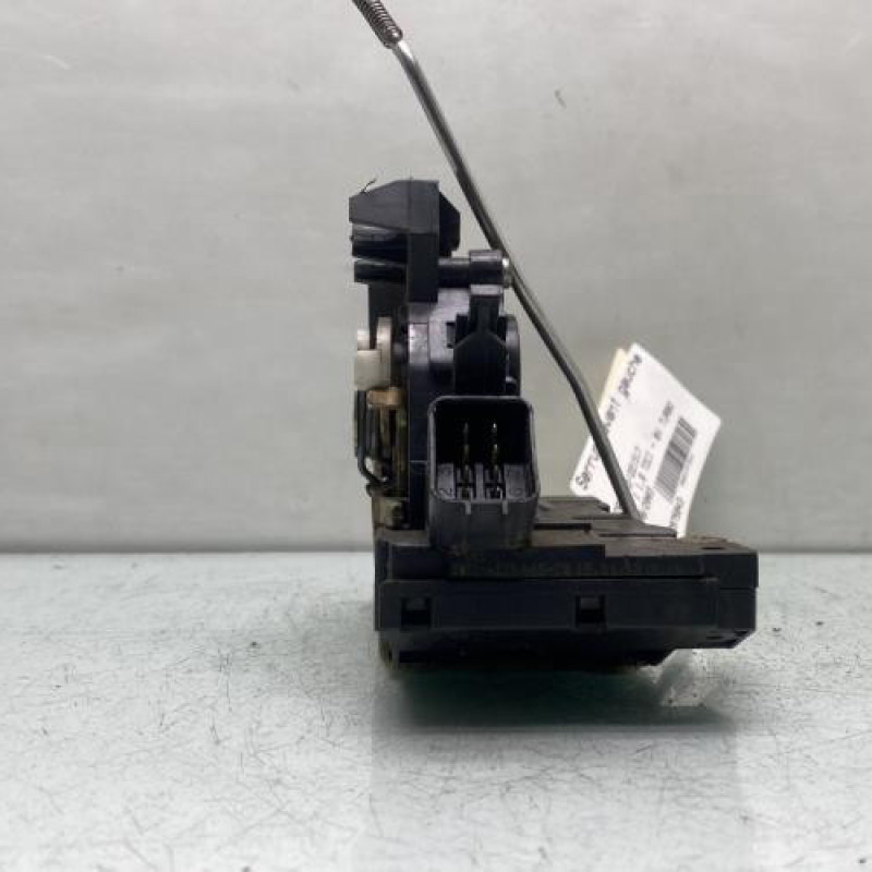 Serrure avant gauche FORD FOCUS 1 Photo n°2