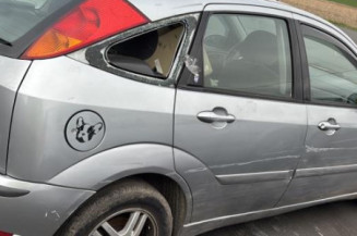 Serrure avant gauche FORD FOCUS 1