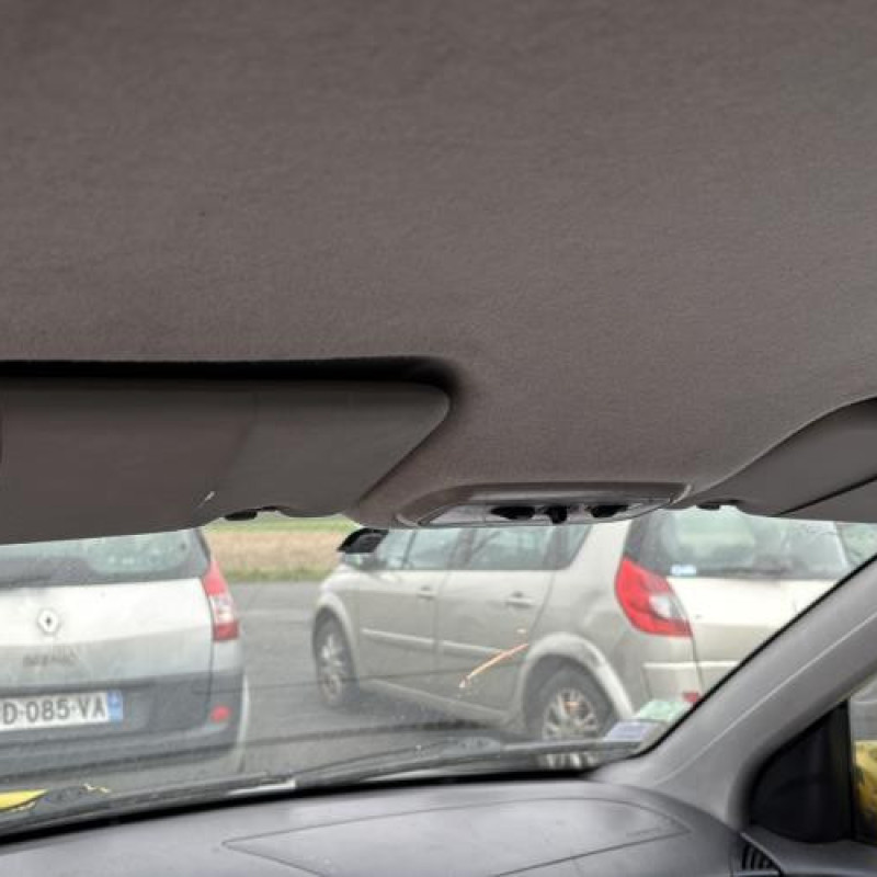 Feu arriere principal gauche (feux) FORD FOCUS 1 Photo n°16