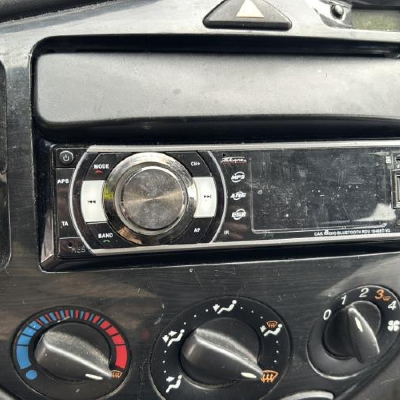 Feu arriere principal gauche (feux) FORD FOCUS 1 Photo n°20