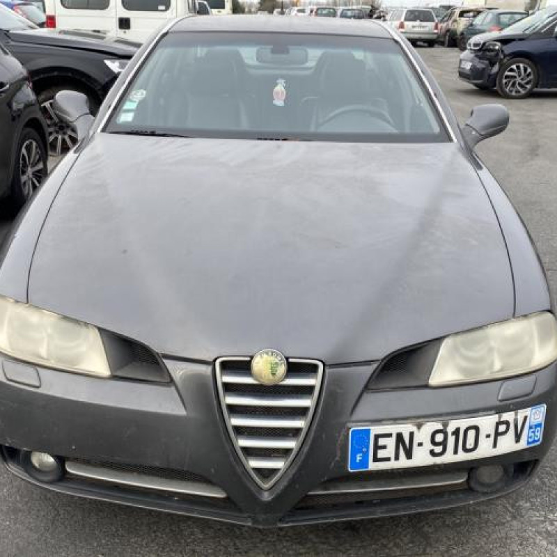 Feu arriere principal gauche (feux) ALFA ROMEO 166 Photo n°14