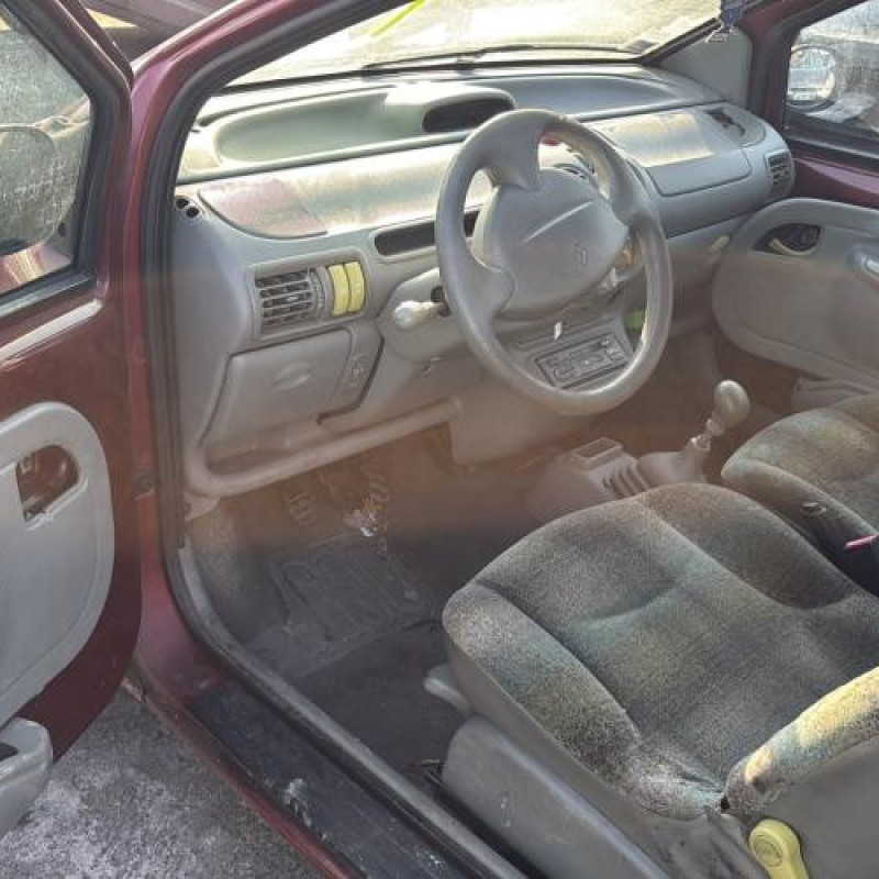 Serrure avant gauche RENAULT TWINGO 1 Photo n°14