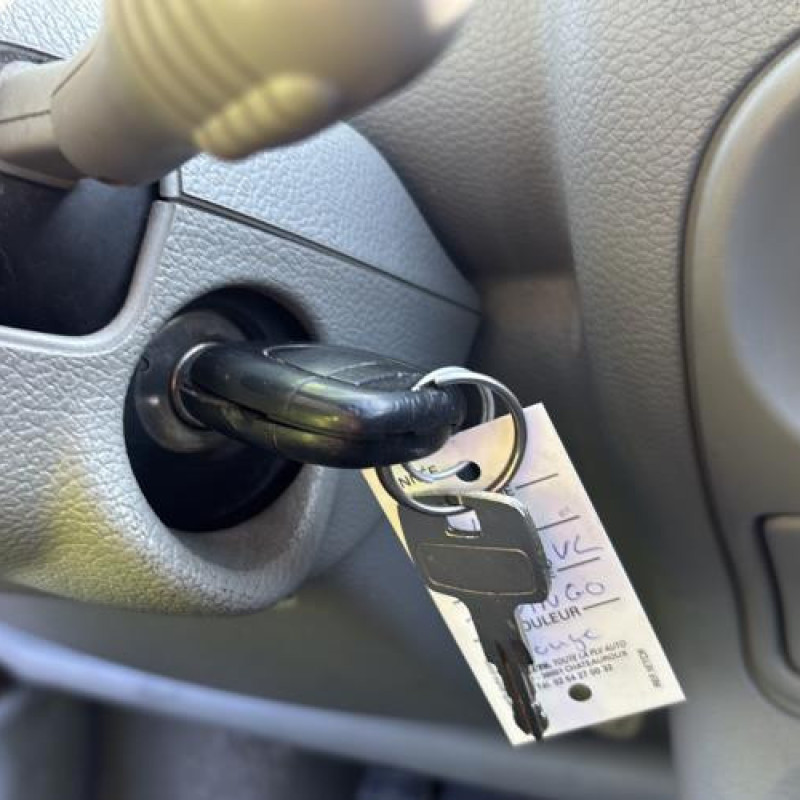 Pedale d'embrayage RENAULT TWINGO 1 Photo n°18