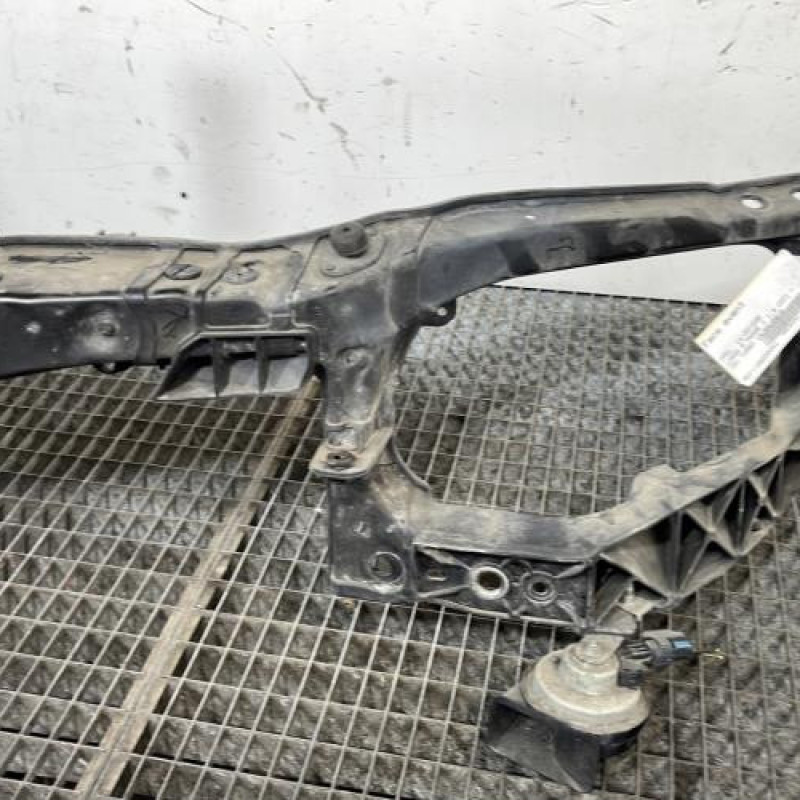 Face avant OPEL CORSA D Photo n°3