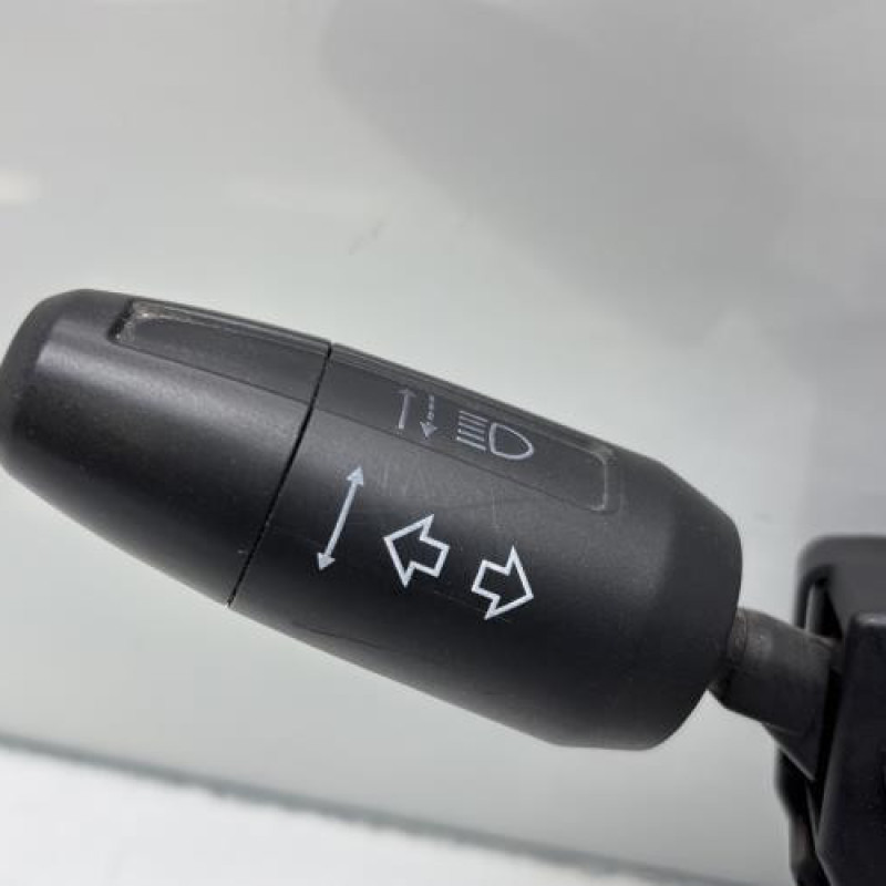 Com (Bloc Contacteur Tournant+Commodo Essuie Glace+Commodo Phare) OPEL CORSA D Photo n°4