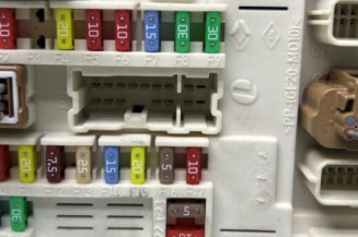 Boitier UPC RENAULT MEGANE 3