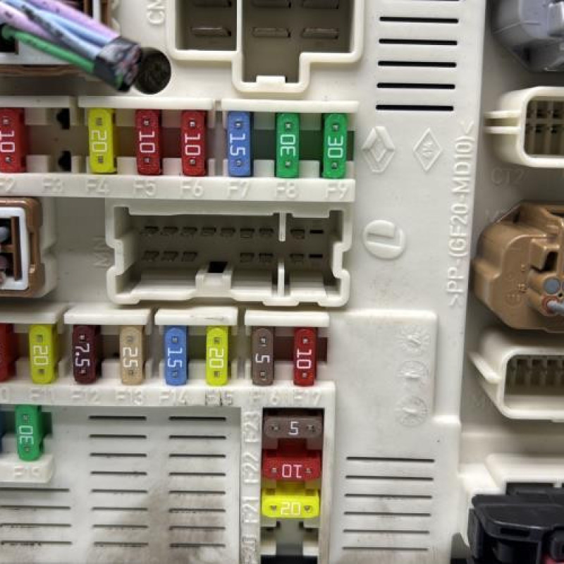 Boitier UPC RENAULT MEGANE 3 Photo n°3