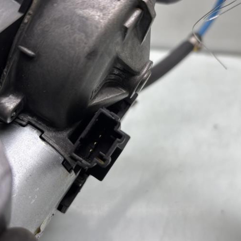 Moteur essuie glace arriere MERCEDES CLASSE B 245 Photo n°4