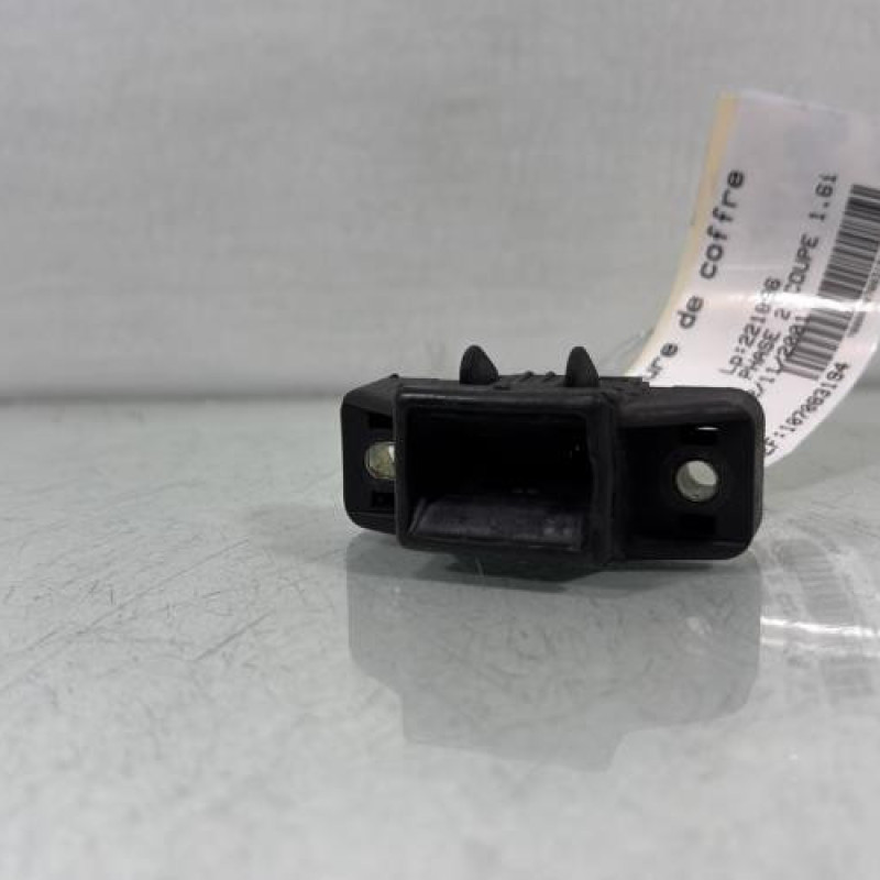 Serrure de coffre RENAULT MEGANE 1 Photo n°1