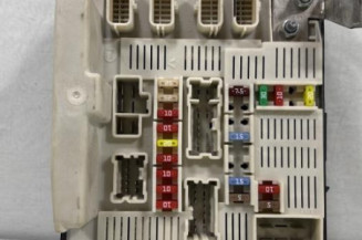 Boitier UPC RENAULT GRAND SCENIC 2