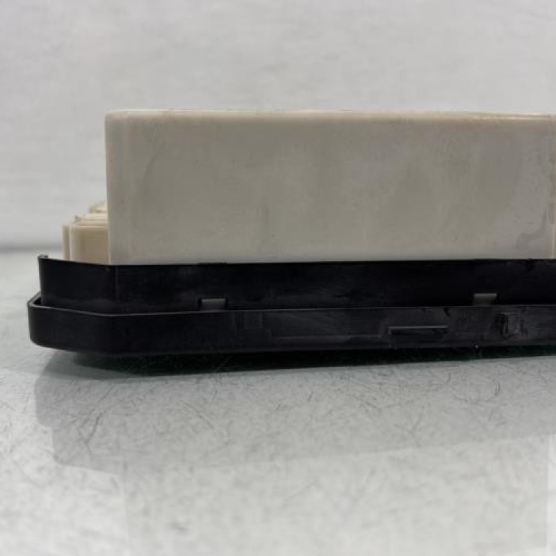 Boitier UPC RENAULT GRAND SCENIC 2 Photo n°7