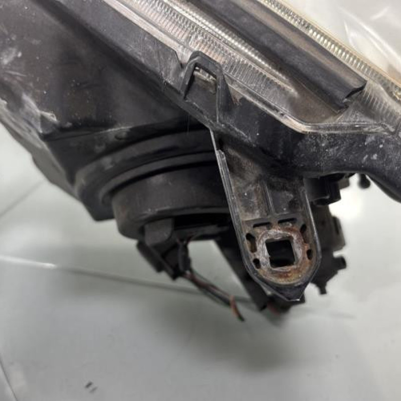 Optique avant principal droit (feux)(phare) MITSUBISHI LANCER 3 Photo n°3