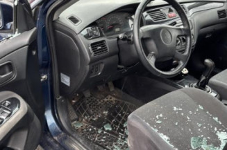 Optique avant principal droit (feux)(phare) MITSUBISHI LANCER 3