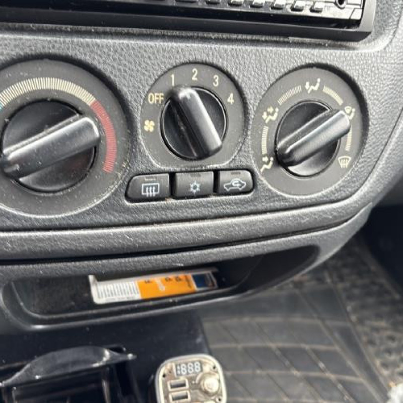 Optique avant principal droit (feux)(phare) MITSUBISHI LANCER 3 Photo n°18