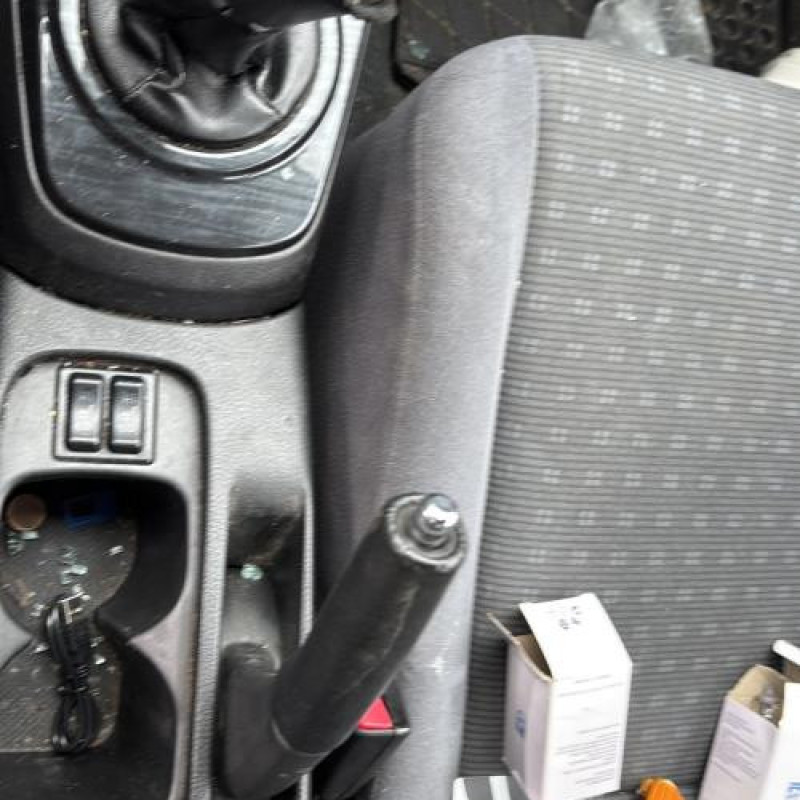 Optique avant principal gauche (feux)(phare) MITSUBISHI LANCER 3 Photo n°17