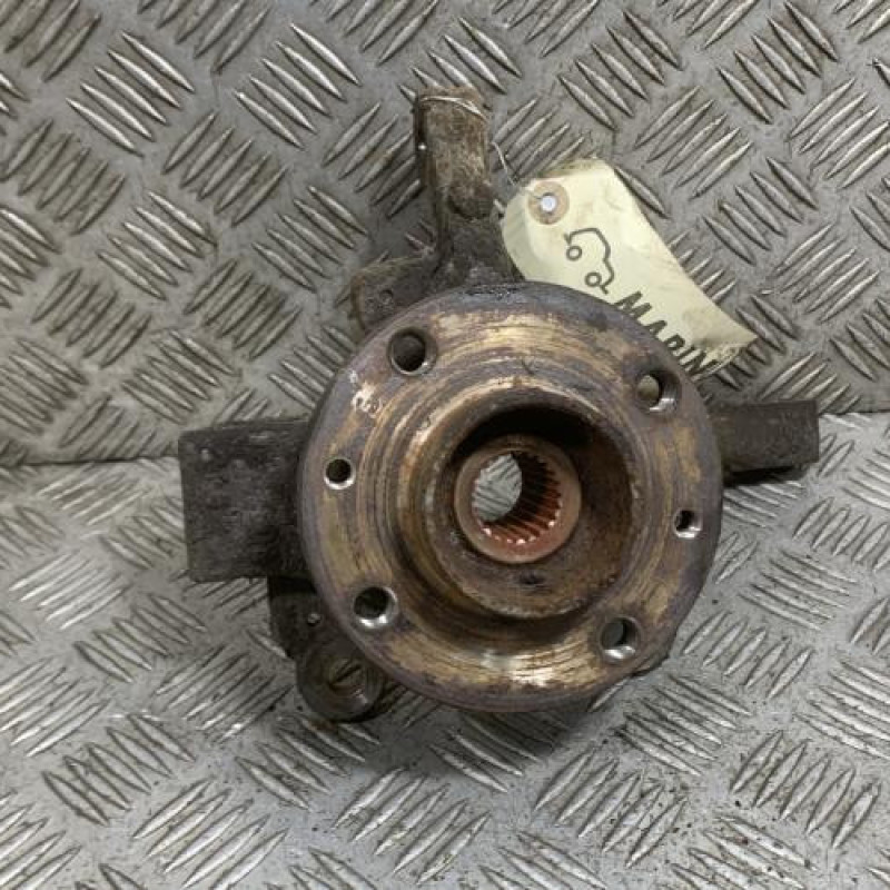 Pivot de moyeu avant droit RENAULT CLIO 3 Photo n°1