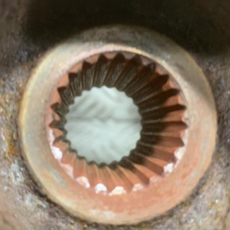 Pivot de moyeu avant droit RENAULT CLIO 3