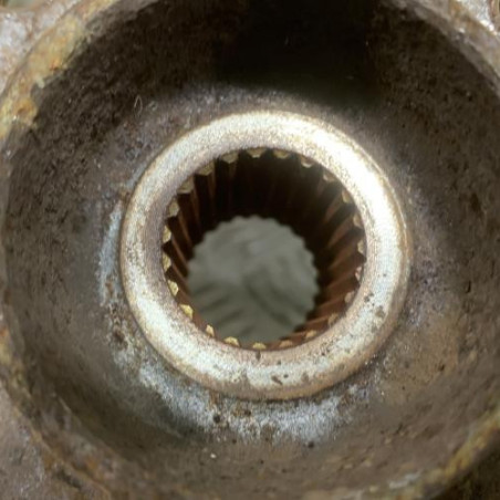 Pivot de moyeu avant gauche RENAULT CLIO 3