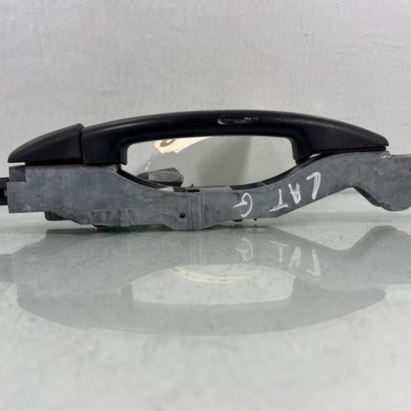 Poignee porte laterale gauche PEUGEOT PARTNER 2 Photo n°1