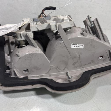 Feu arriere secondaire droit (feux) FORD MONDEO 3