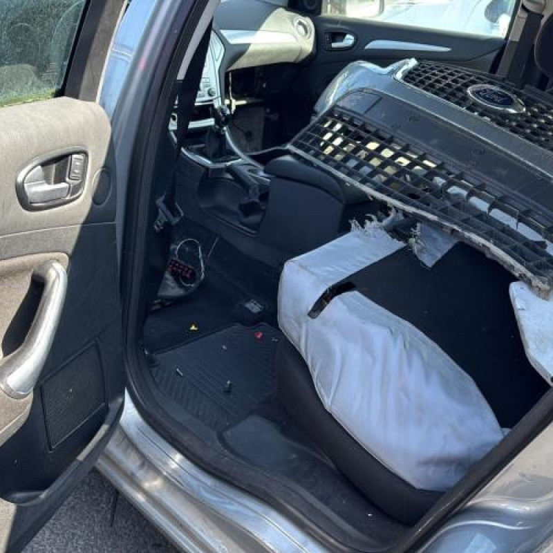 Poignee porte avant droit FORD MONDEO 3 Photo n°14