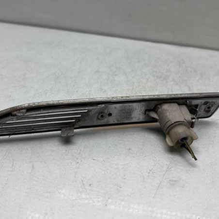 Repetiteur clignotant avant gauche (Feux) FORD MONDEO 3