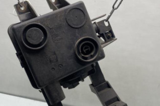 Anti brouillard gauche (feux) OPEL ZAFIRA B