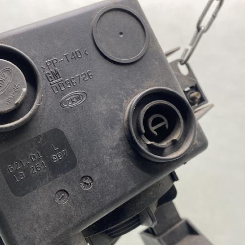 Anti brouillard gauche (feux) OPEL ZAFIRA B Photo n°4