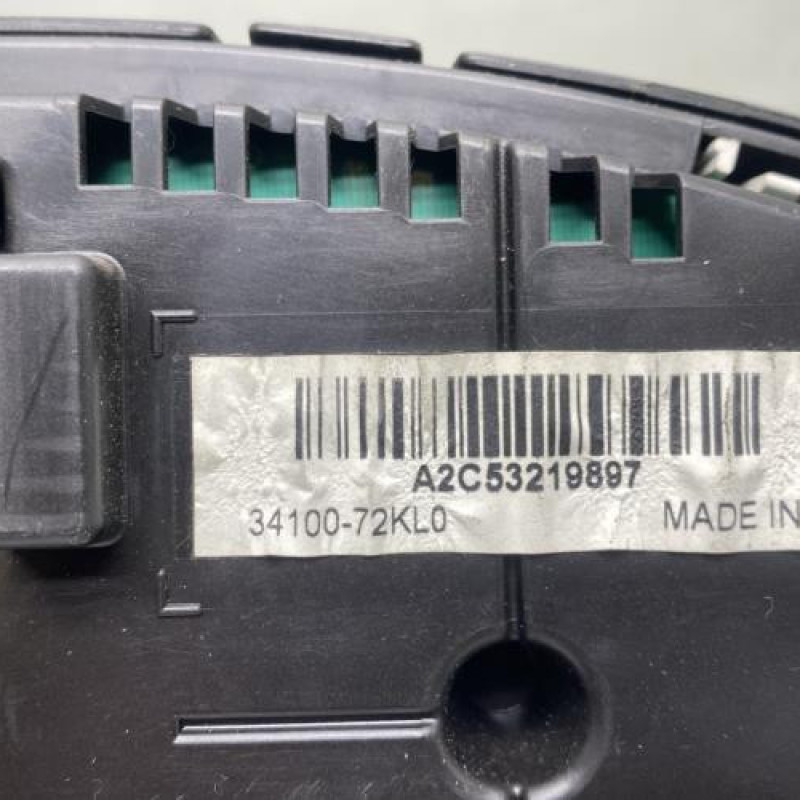 Compteur SUZUKI SWIFT 3 Photo n°5