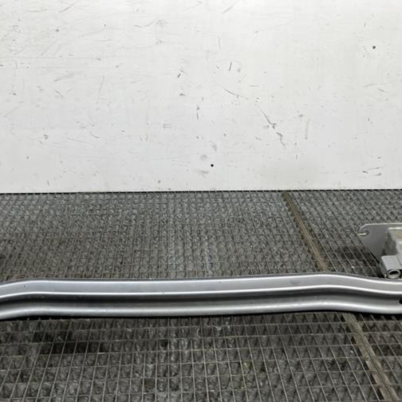 Renfort pare choc arriere (traverse) PEUGEOT 208 2 Photo n°4