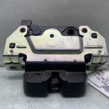 Serrure de coffre OPEL ZAFIRA B Photo n°1