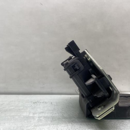 Serrure de coffre OPEL ZAFIRA B