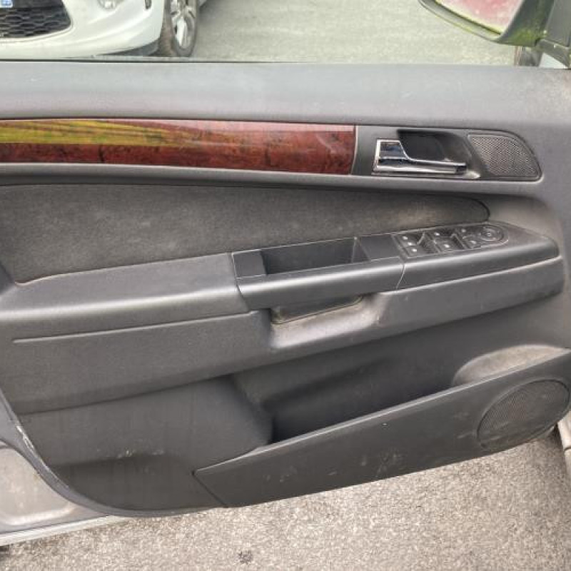 Serrure de coffre OPEL ZAFIRA B Photo n°14