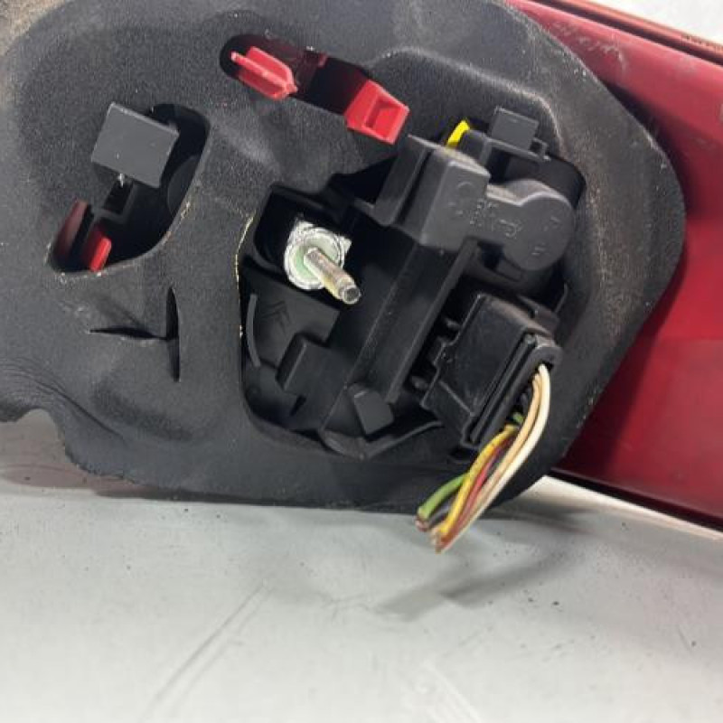 Feu arriere principal gauche (feux) PEUGEOT 206 Photo n°3