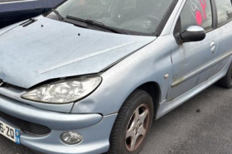 Arret de porte avant droit PEUGEOT 206