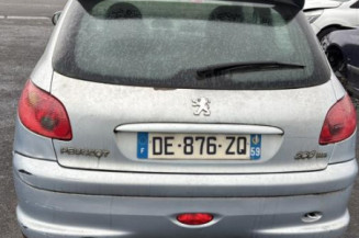 Arret de porte avant droit PEUGEOT 206