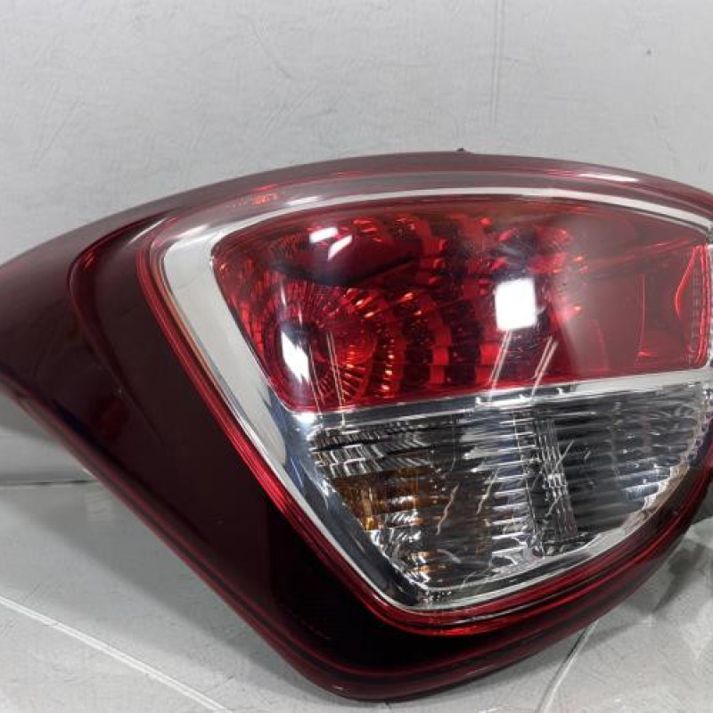 Feu arriere principal gauche (feux) HYUNDAI I 10 2 Photo n°2