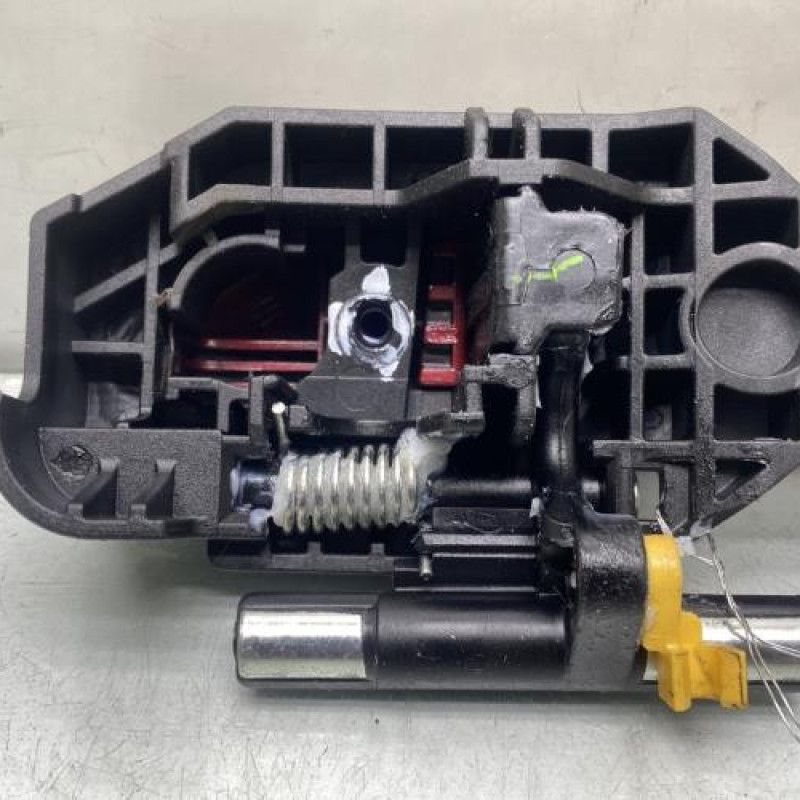 Poignee porte arriere droit HYUNDAI I 10 2 Photo n°4